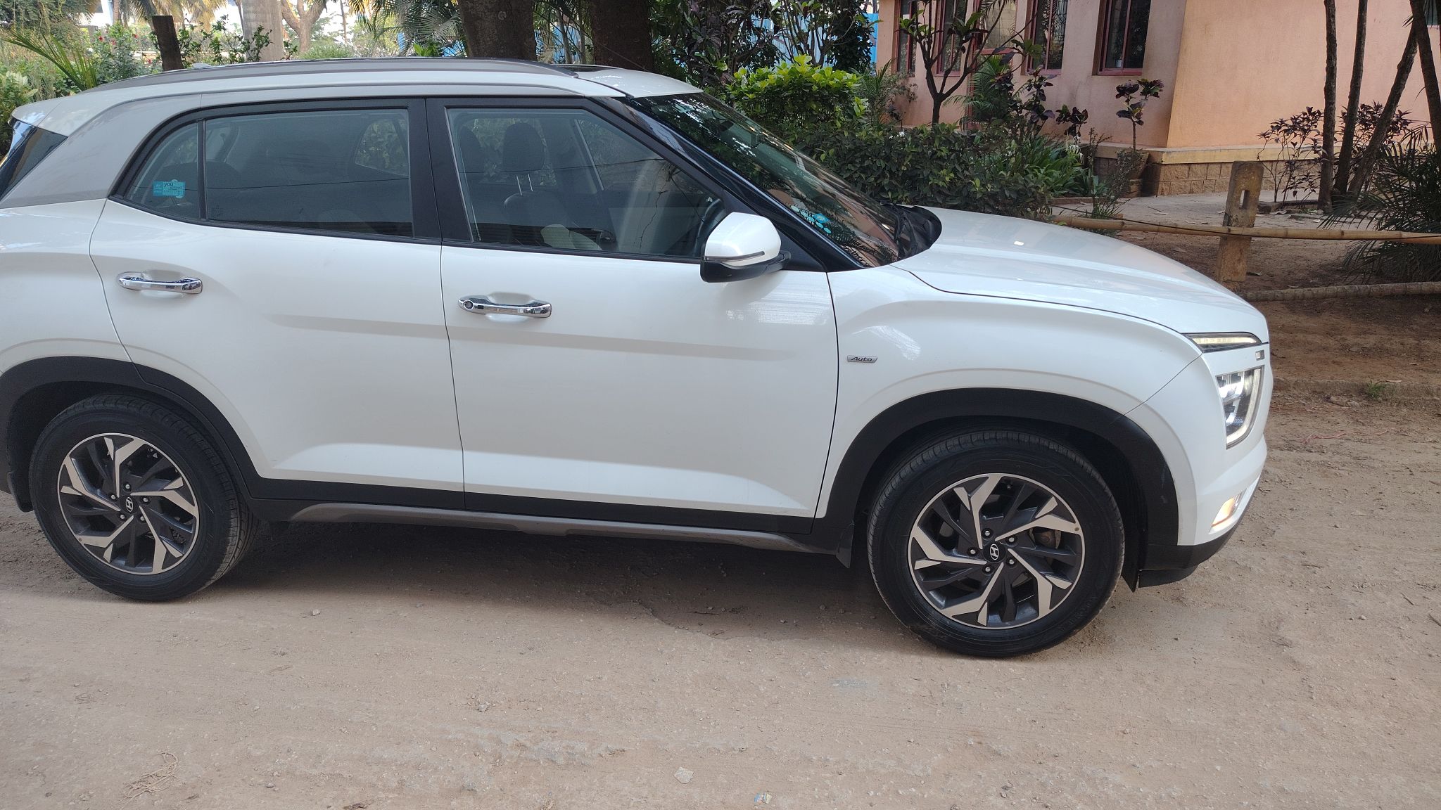 Hyundai Creta for rent in Bangalore
